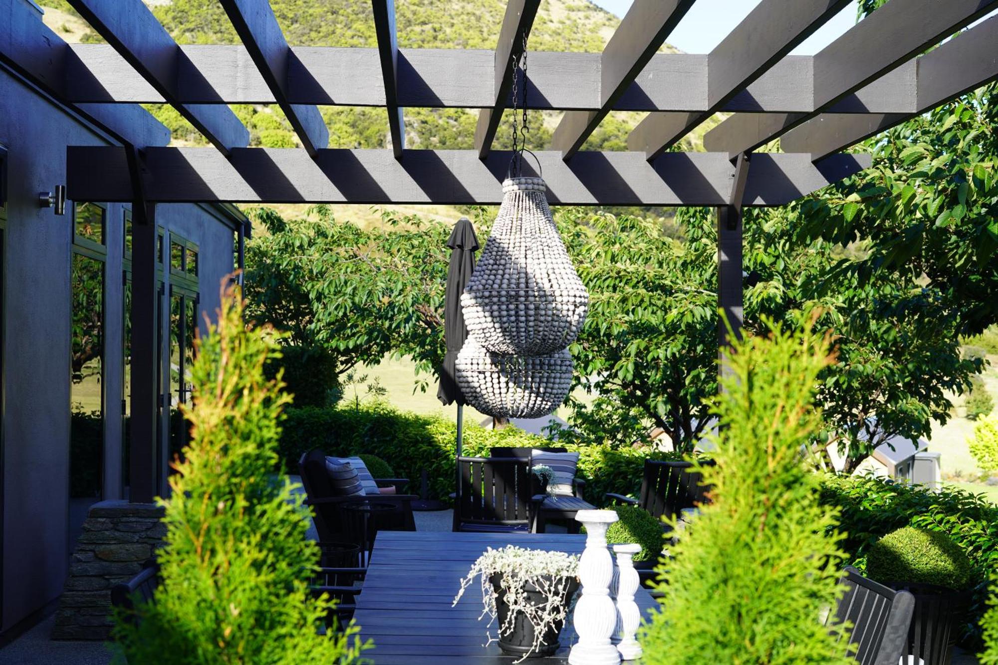 Mt Rosa Lodge Boutique Vineyard Accommodation Ванака Екстер'єр фото